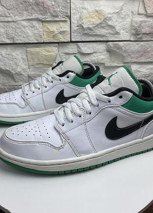 Оригінальні кросівки air jordan 1 low