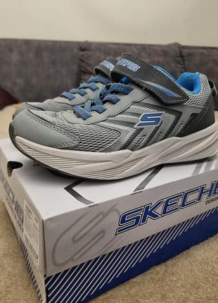 Кросівки skechers розмір 36, 23 см