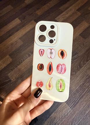 Чохол apple для iphone 16 pro з принтом фруктів