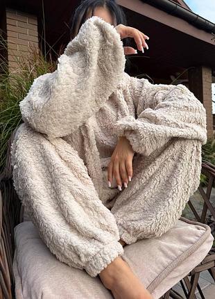 Плюшевий жіночий костюм-піжама teddy 42–52 — м’який домашній комплект