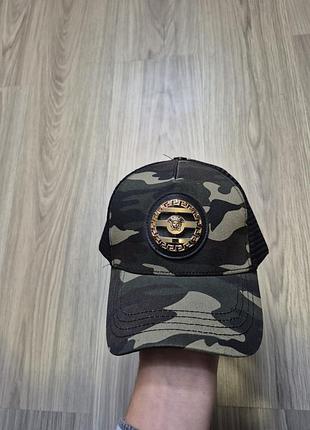 Кепка versace
