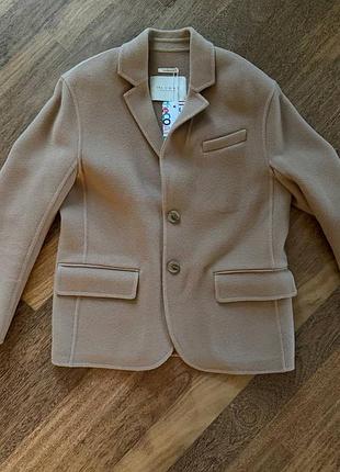Пiджак the coat