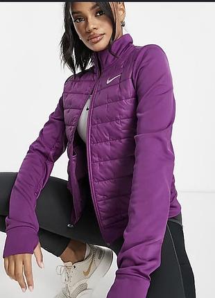 Куртка жіноча nike therma-fit violet фіолетова