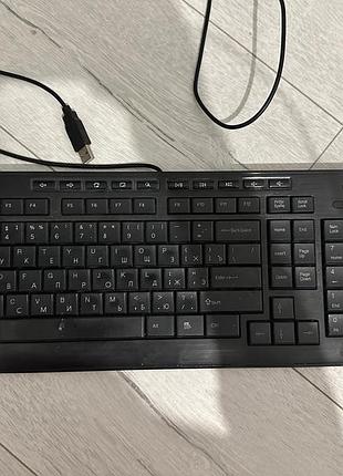 Клавіатура повнорозмірна дротова usb