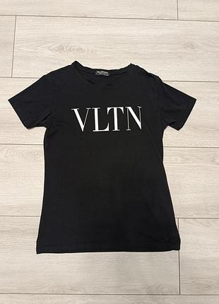 Чоловіча футболка valentino vltn чорна