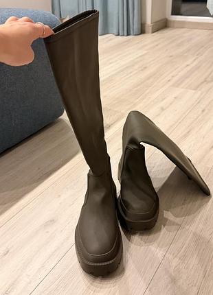 Жіночі чоботи zara хакі розмір 39