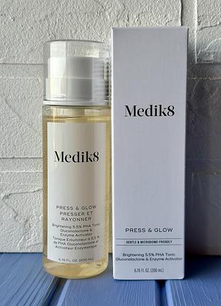 Medik8 press & glow відлущувальний тонік ( з помпою )