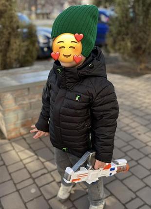 Дитяча демисезонна куртка