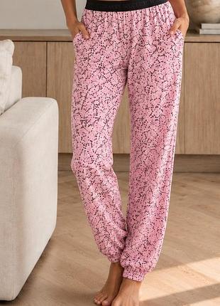 Розовые пижамные брюки victoria's secret