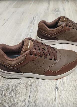 Кроссовки skechers