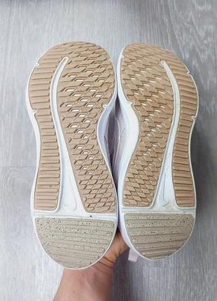 Жіночі кросівки nike 10