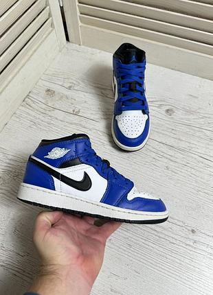 Кросівки jordan 1 mid