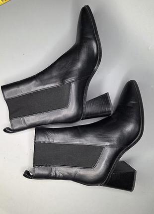 Осінні черевики zara 4