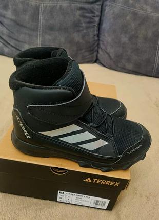 Черевики чоботи adidas terrex  36,5