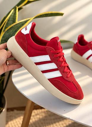 Кросівки унісекс adidas червоні 42 розмір