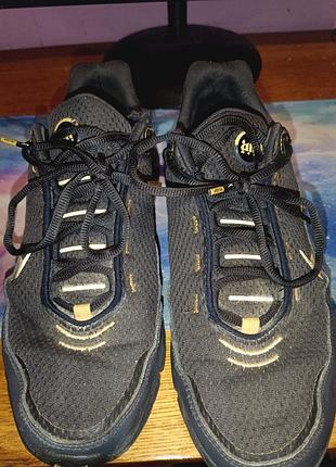 Кросівки чоловічі nike air max pulse golden