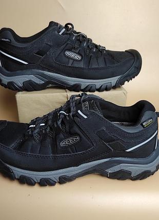 Кросівки keen  р.42,5 довжина устілки 27 см.