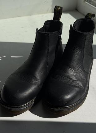 Черевики жіночі dr. martens чорні шкіряні
