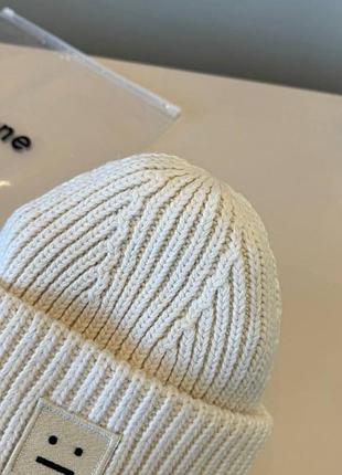 Шапка біні acne studios біла вʼязана в рубчик 3