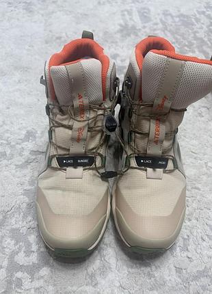 Черевики дитячі для хлопчика adidas terrex бежеві, помаранчеві, розмір 36