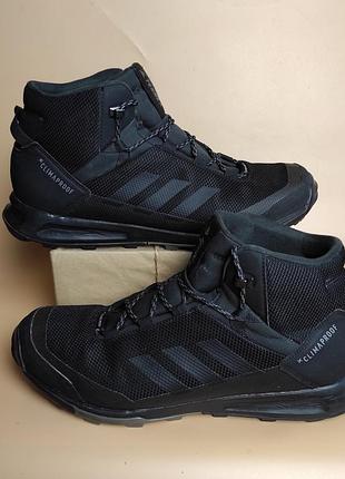 Черевики кросівки адідас adidas 
terrex tivid climaproof.
розмір 43,5 довжина устілки 27,5 см.
