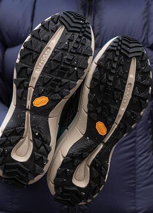 Reebok zig kinetica ii edge 
black blue 2