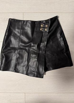 Шкіряні шорти-спідниця zara чорні, розмір xs
