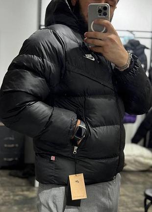 Чорний пуховик nike storm-fit ykk
