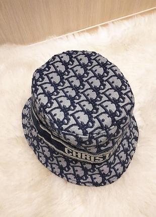 Шляпа шляпа christian dior. 2