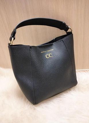 Гарненька сумочка-відро британського  бренду katie loxton, модель серії mini chloe.
