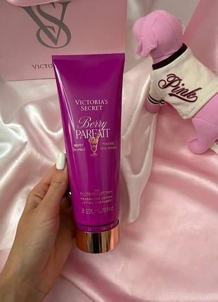 Парфумований лосьйон для тіла berry parfait victoria's secret fragrance lotion, usa