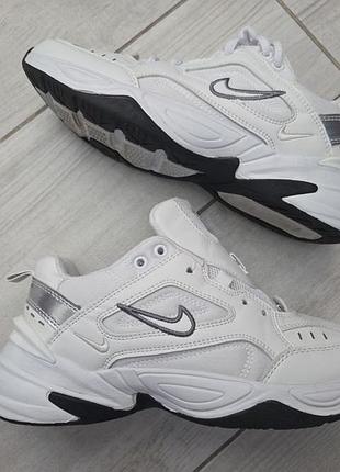 Кросівки жіночі nike білі, розмір 39 (фактичний 38)
