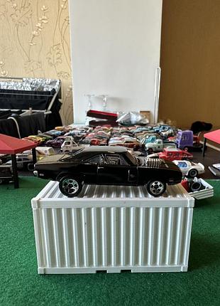 Колекційна моделька hot wheels '70 dodge charger rt чорний (fast & furious)