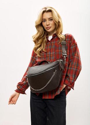 Женская кожаная cумка-бананка под ноутбук sambag urban laptop