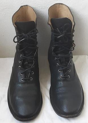 Ботинки frye 41,5-42 кожаные оригинал