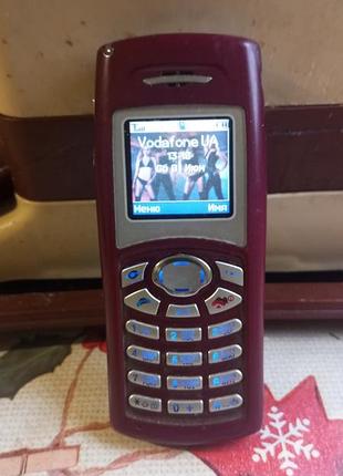 Продам телефон самсунг c100