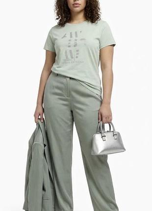 Нова жіноча футболка armani exchange розмір l