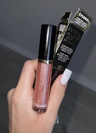 Блиск для губ мегаобʼєм chanel рідка помада шанель 4д