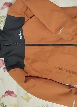 Зимова куртка для хлопчика jack wolfskin