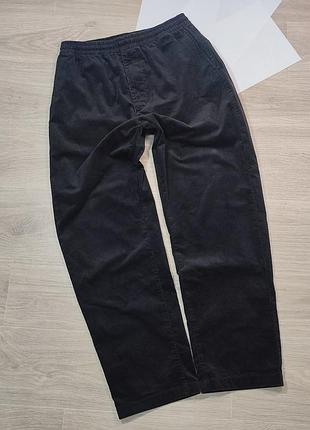 Вельветовые прямые брюки uniqlo унисекс. размер s-m.
