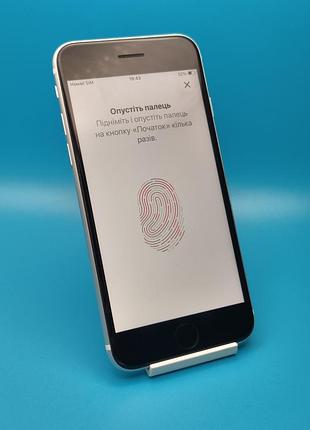 Продам iphone se 2020 64 gb (white) 4