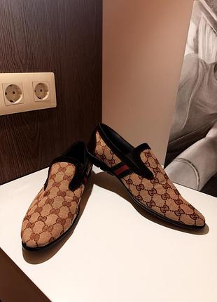 Туфлі чоловічі gucci лофери з монограмою бежеві