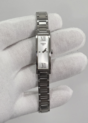 Женские часы tissot happy chic t015.309.11.038.00 swiss made