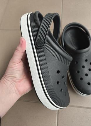 Оригинальные шлепанцы crocs