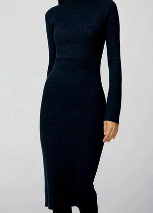 Черное трикотажное платье в рубчик (смесь шерсти), uniqlo 4