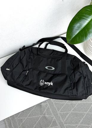 Дорожня сумка oakley