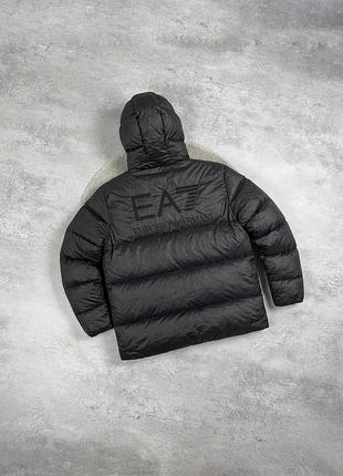 Черный пуховик armani ea7 6