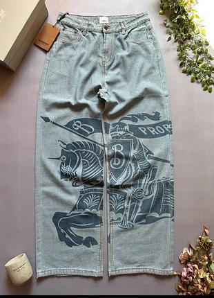 Burberry джинси
материал: деним
размер: s, m, l, xl
(маломеры: xs, s, m, l)
