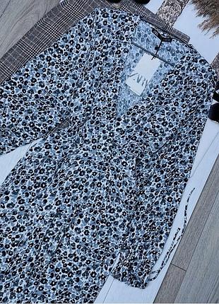 Нова коротка сукня zara m s різнокольорова сукня трапеція плаття в абстрактний принт з вирізом сукня зара