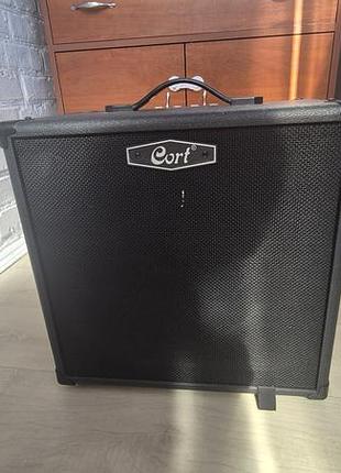 Cort cb40b комбопідсилювач